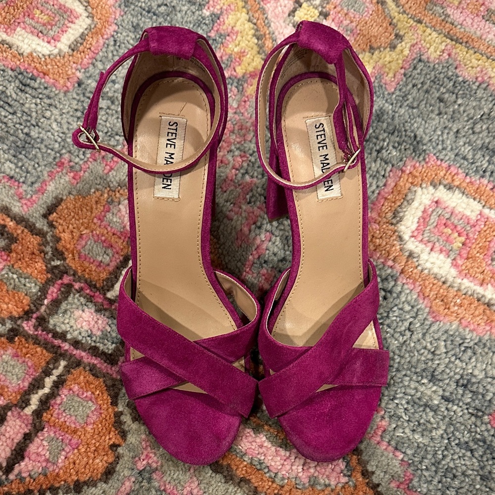 Steve Madden Women's Fuchsia Suede Strappy Heels - Sz 10